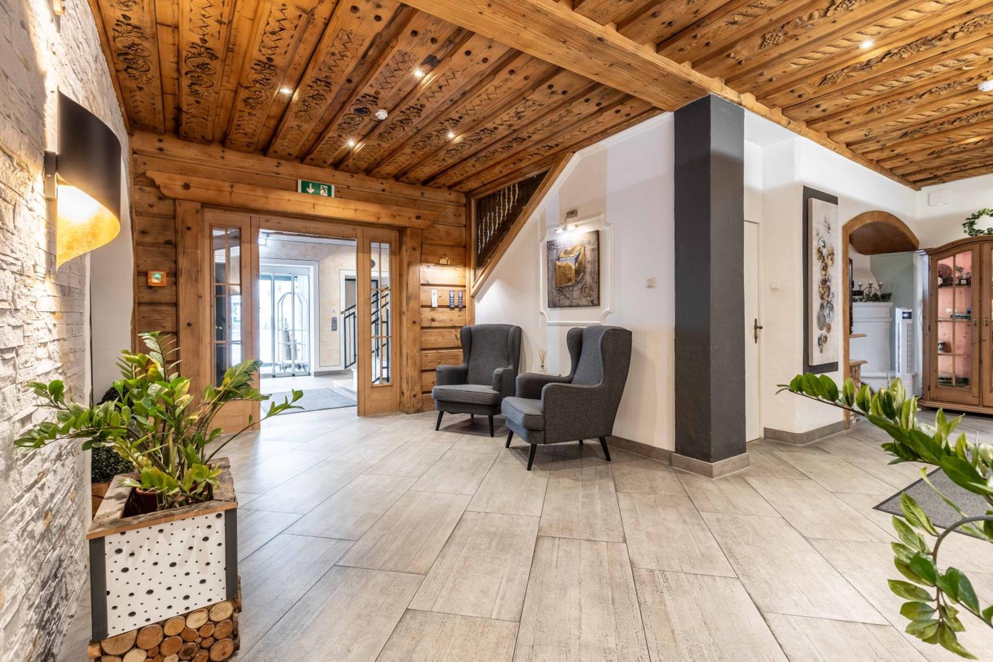 Hotel Post By Keyone Bad Mitterndorf Exterior foto