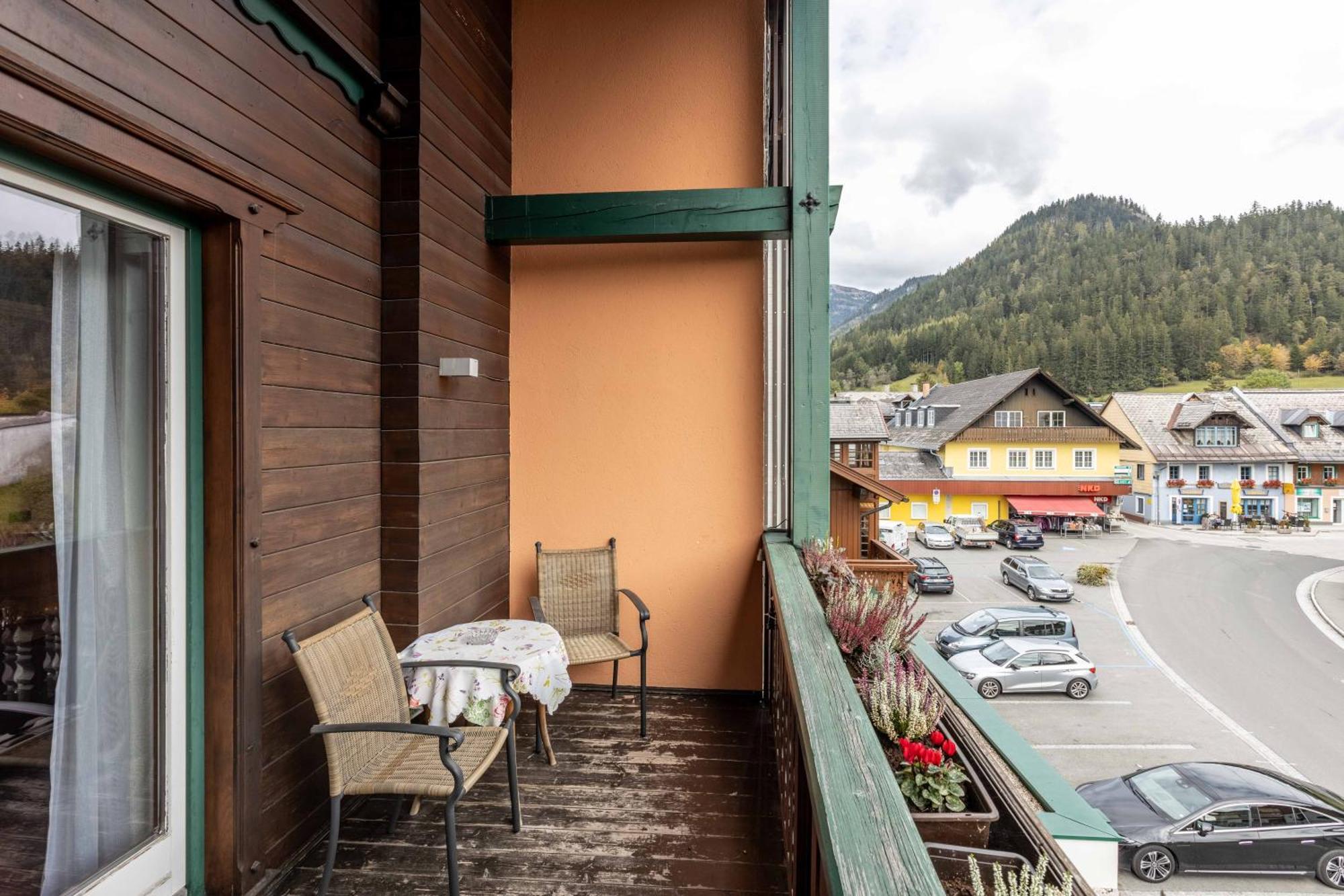Hotel Post By Keyone Bad Mitterndorf Exterior foto